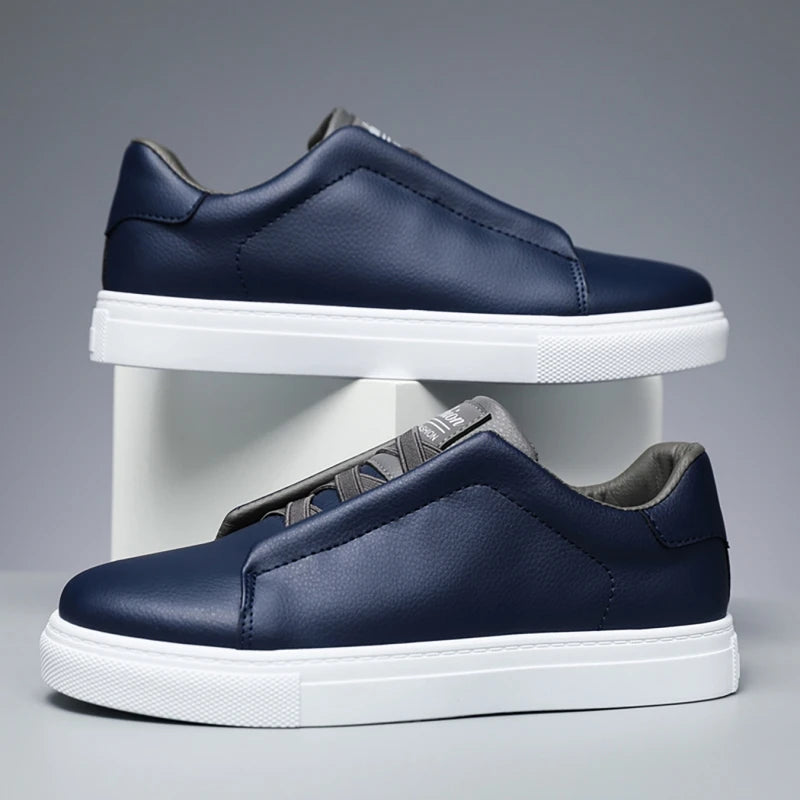 Classic Men's Casual Shoes Big Size 48 Fashion White Sneakers Man Leather Designer Platform Flats Shoes Men's Skateboard Shoes