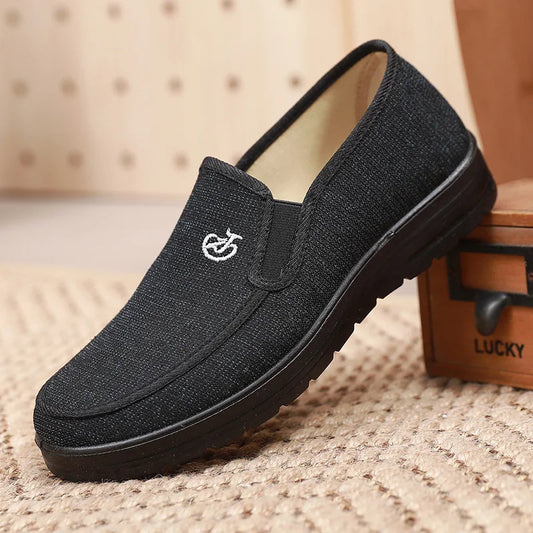 spring new old Beijing cloth shoes men's single shoes elderly loafers father breathable antiskid dad soft bottom shoes